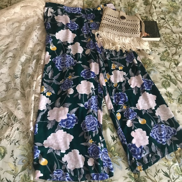 Merona Pants - Wide Leg Teal Floral Cropped Pants